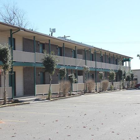 تاهليكوا Oak Hill Inn And Suites المظهر الخارجي الصورة