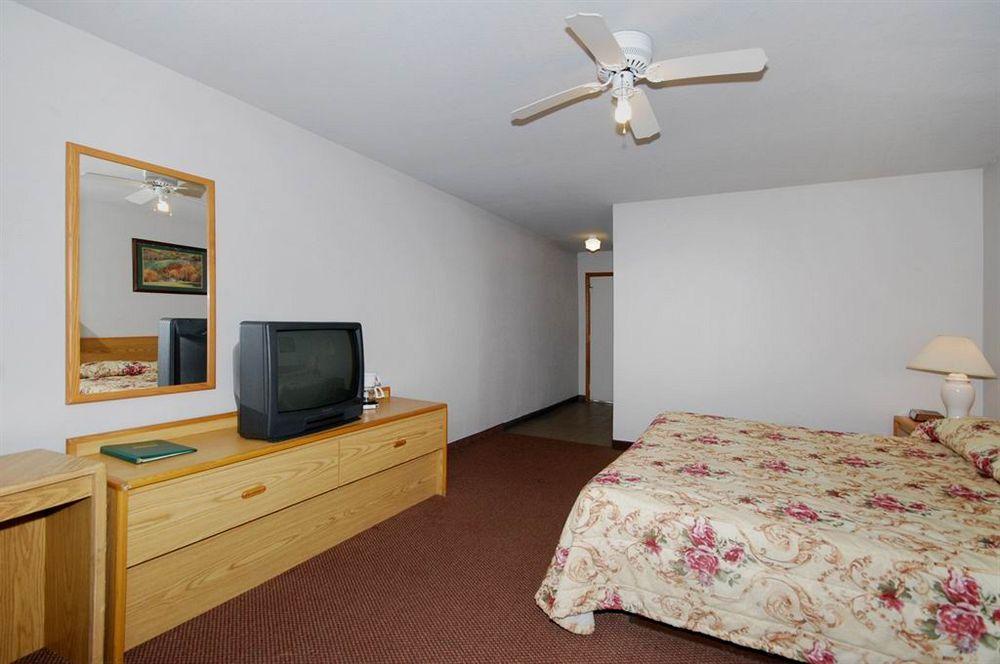تاهليكوا Oak Hill Inn And Suites المظهر الخارجي الصورة