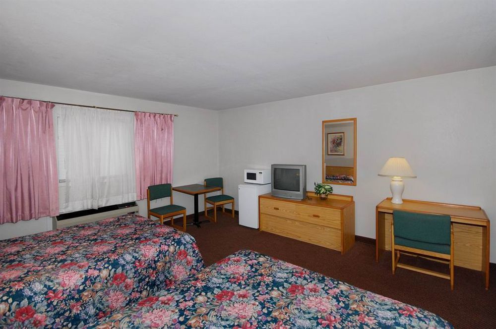 تاهليكوا Oak Hill Inn And Suites المظهر الخارجي الصورة